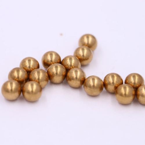 Leštená medená guľa