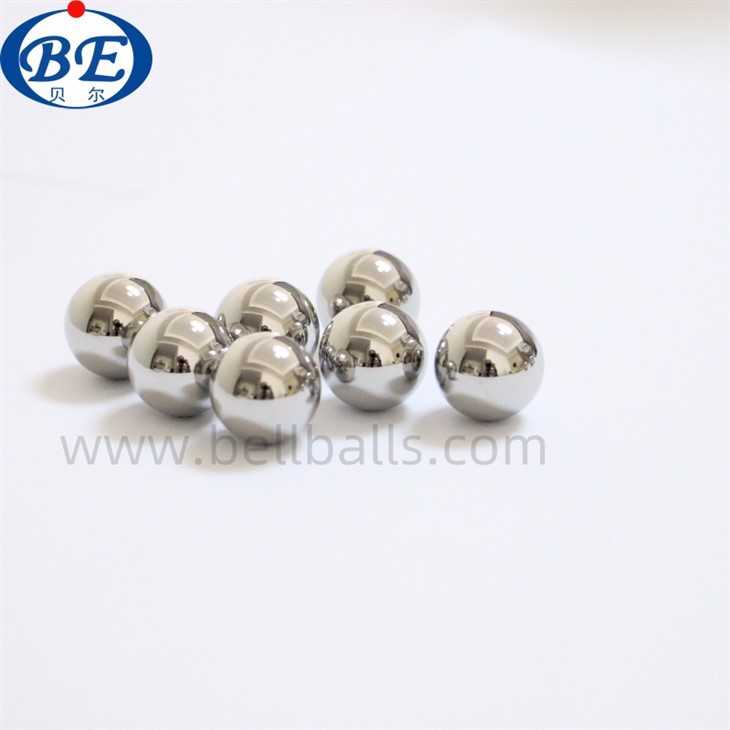 4 mm guličky z nehrdzavejúcej ocele